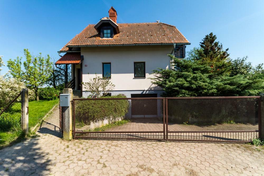 오르모주 D&J House 빌라 외부 사진